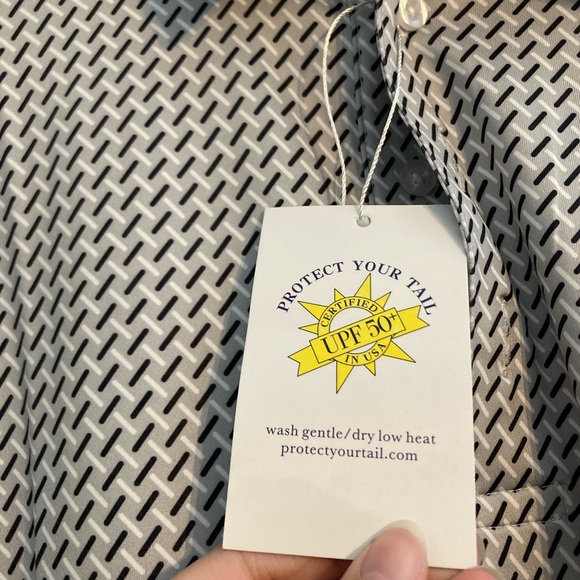 Men’s Grey SPF Polo - Picture 3 of 6